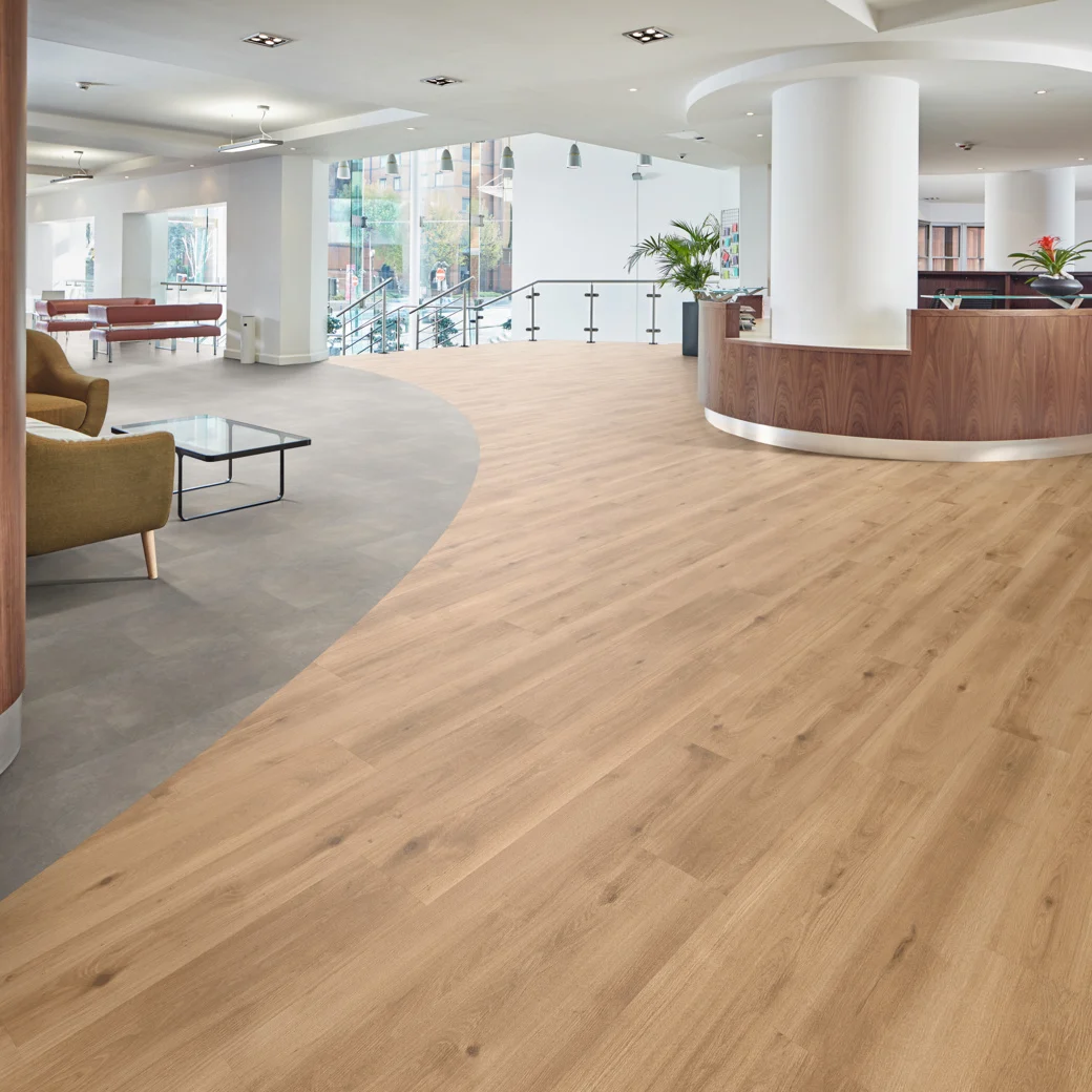 totally-floorsome-comercial-1